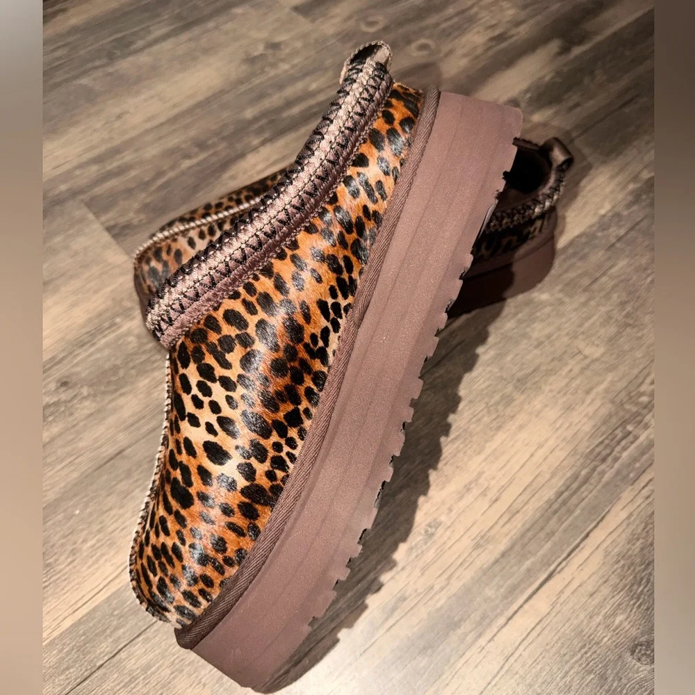 UGG Brown Leopard Taz - Brand New Never Worn, original packaging included - Picture 3 of 7